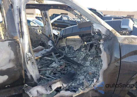 2025 Toyota Tundra Platinum из США, поврежденный, VIN 5TFNA5DB6SX314466